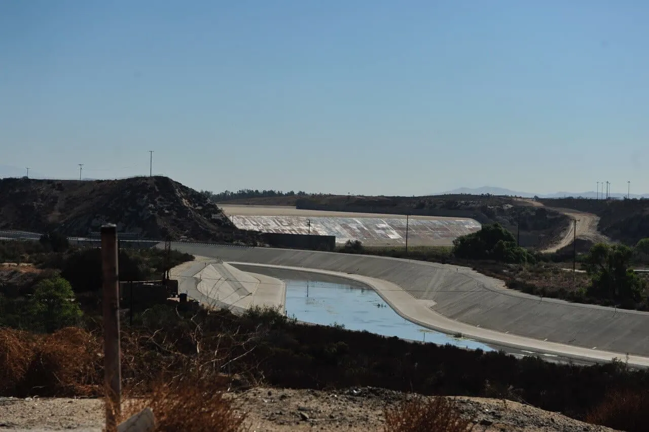 Prado Dam Mural Now
