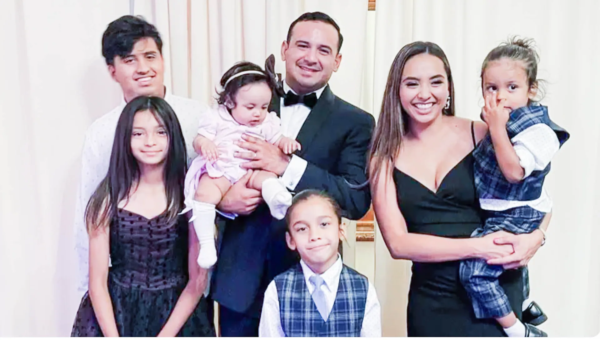 Executive Jet. Regalado Family