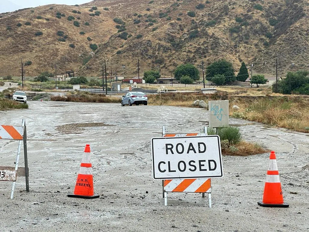 Mias Canyon Rd
