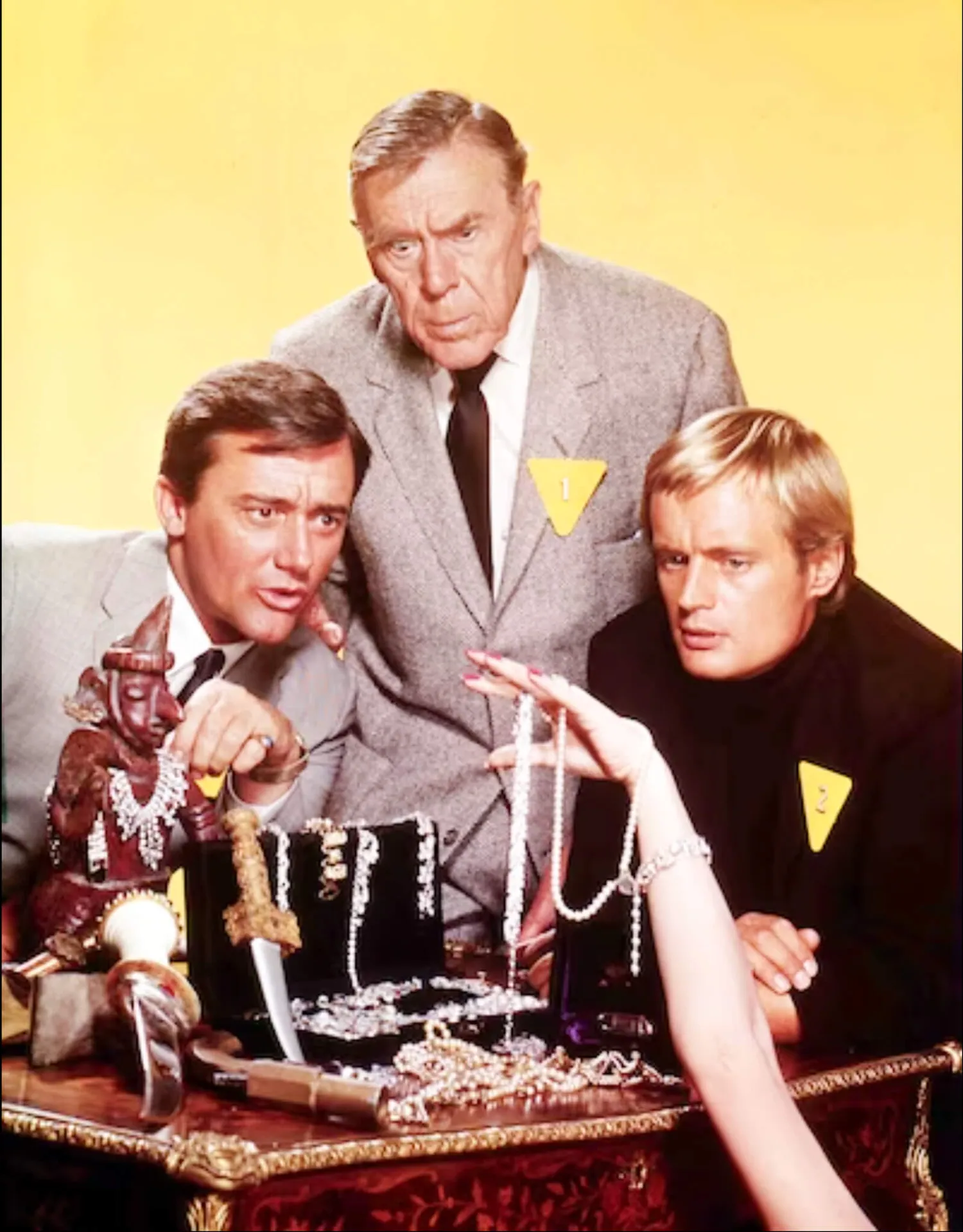 Robert Vaughn (l) as Napoleon Solo, Leo G. Carroll as Alexander Waverly and David McCallum (r) as Illya Kuryakin in the 1960’s hit, The Man From U.N.C.L.E.