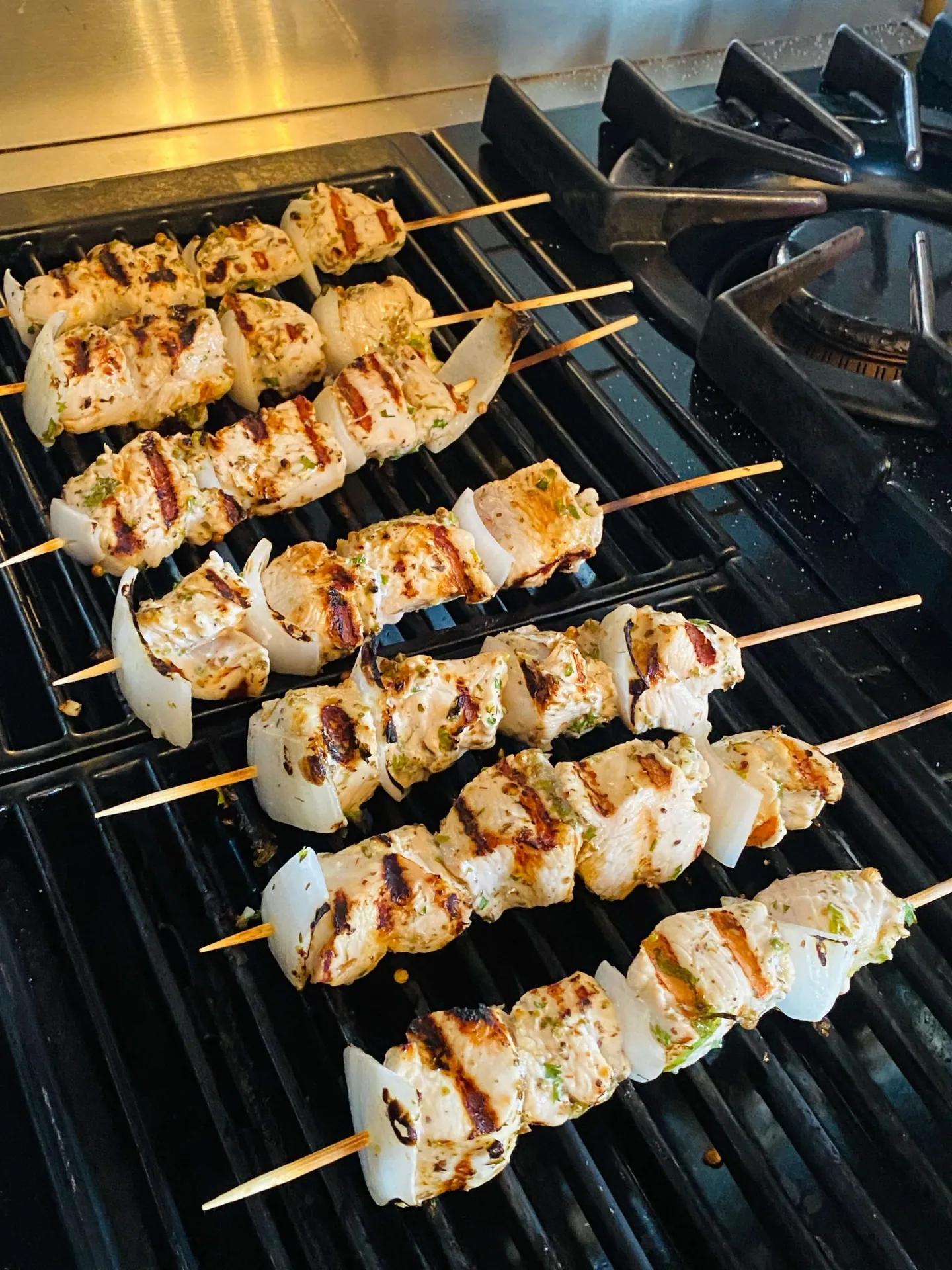 Greek Lemon Chicken Skewers 