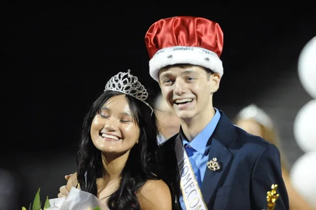Eastvale Roosevelt students Ashlynne Adeva and Max Wagoner were honored as homecoming queen and king. Credit: Photo by Jerry Soifer
