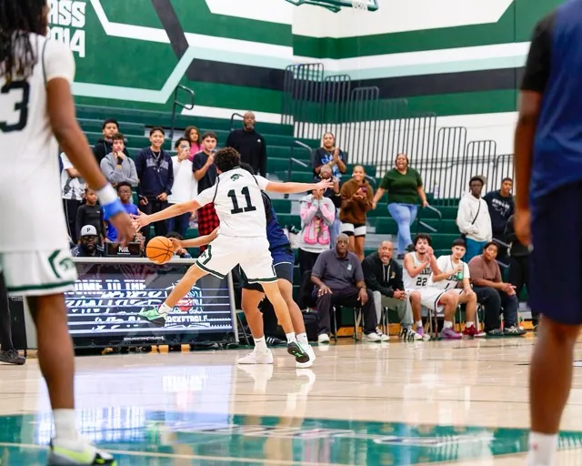 Panthers #11 Aiden Perez plays tough defense late in the 4th quarter to try and cut in to the 3 point lead